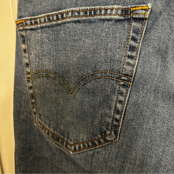 Levi’s Men’s 505 Regular Fit Straight Leg Jeans Size 34”x30” (2020) - Picture 10 of 12
